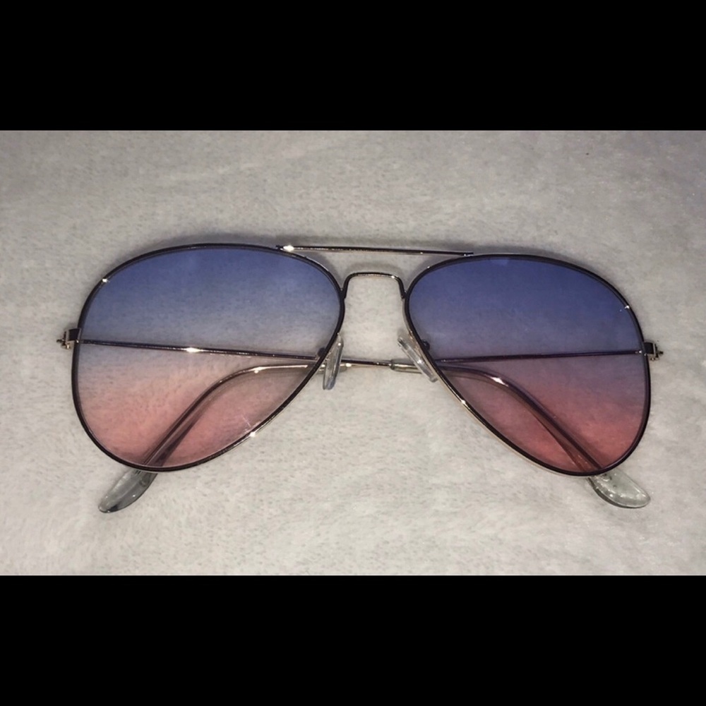 BRAND NEW!! Fashionable Duo-chrome Sunglasses